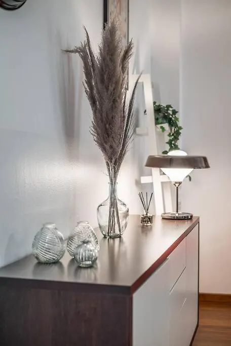 Citylife - Elegante Appartamento Milano 0*,